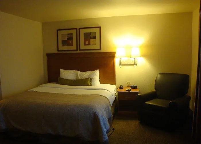 Candlewood Bloomington-normal By Ihg 3*