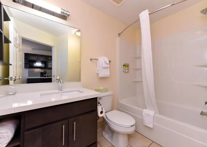 Candlewood Bloomington-normal By Ihg Hotel Normal