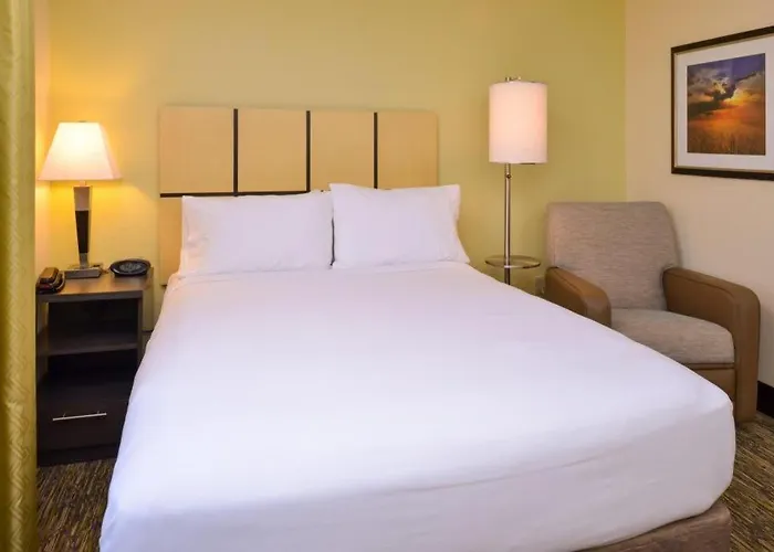 Hotel Candlewood Bloomington-normal By Ihg Normal