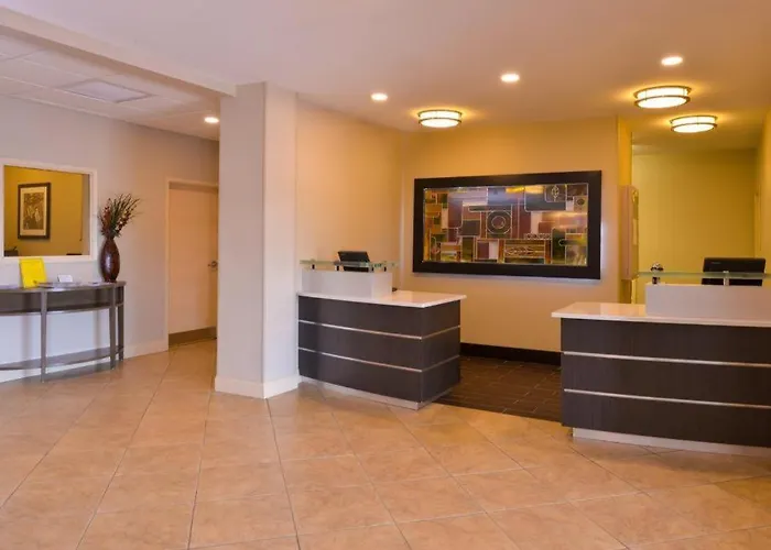 Candlewood Bloomington-normal By Ihg Hotel