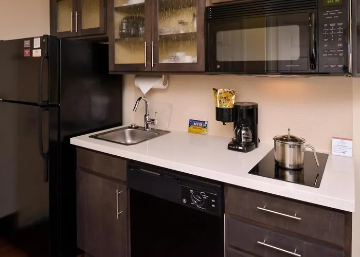Hotel Candlewood Bloomington-normal By Ihg